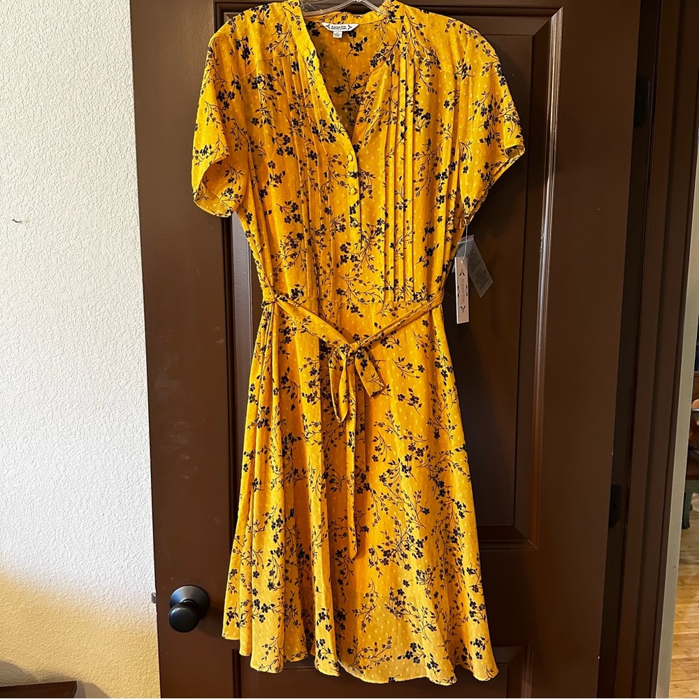 Nanette Lepore Gold Chiffon Style Midi Dress w/ Black Flowers